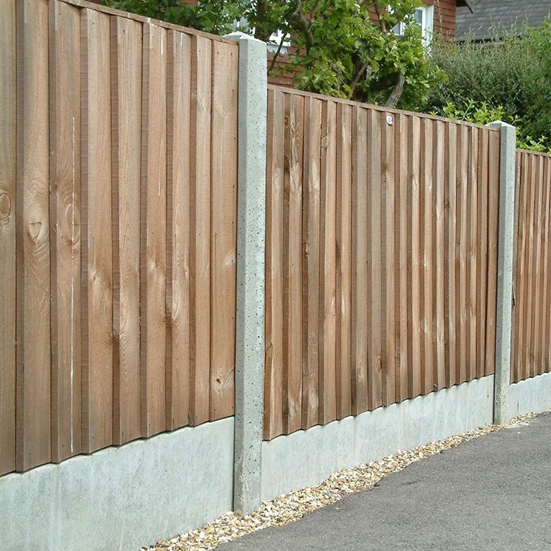 Closeboard Panels on Slotted Concrete Posts